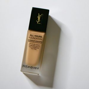 Elegant matte foundation offering full coverage and long-lasting wear.